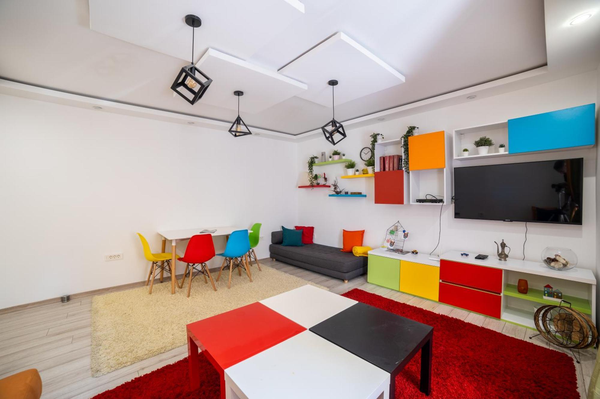 Old Town Colorful Two-Bedroom Apartment サラエヴォ エクステリア 写真