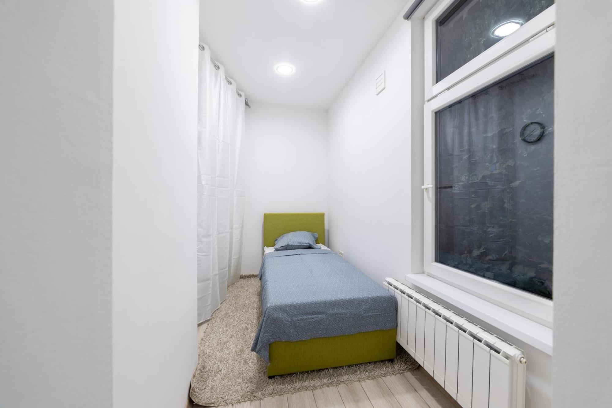 Old Town Colorful Two-Bedroom Apartment サラエヴォ エクステリア 写真